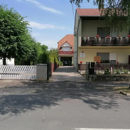 Daire Balazs Vendeghaz Hévíz